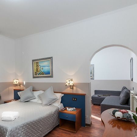 Ora Guest House ローマ エクステリア 写真