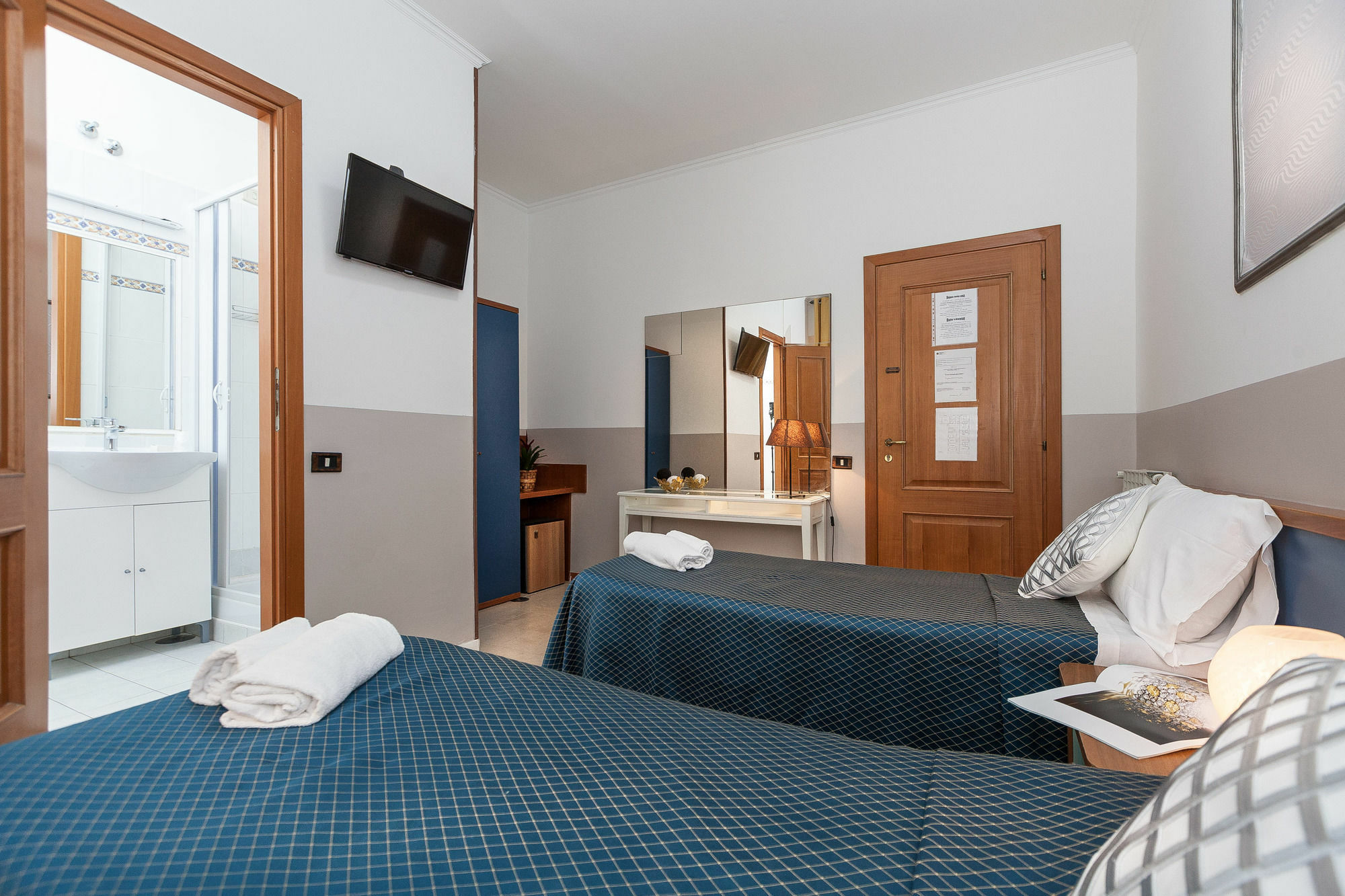 Ora Guest House ローマ エクステリア 写真